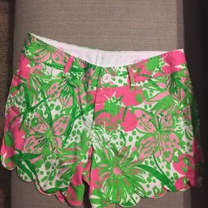 NWOT Lilly Pulitzer Buttercup short size 00
